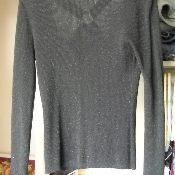Women's Black Dressy V Neck Sweater Size M - Picture 3 of 6